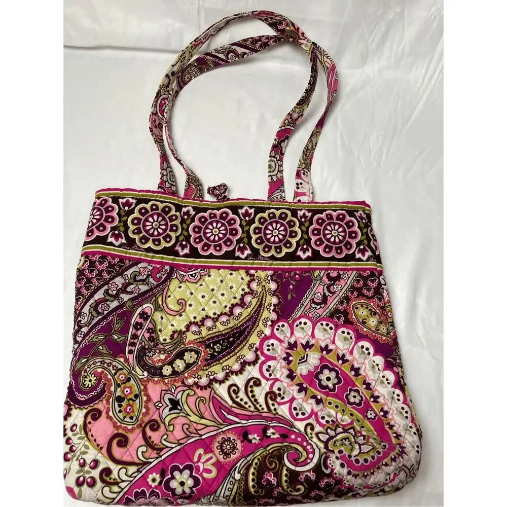 Vera‎ Bradley Villager Tote in Very Berry